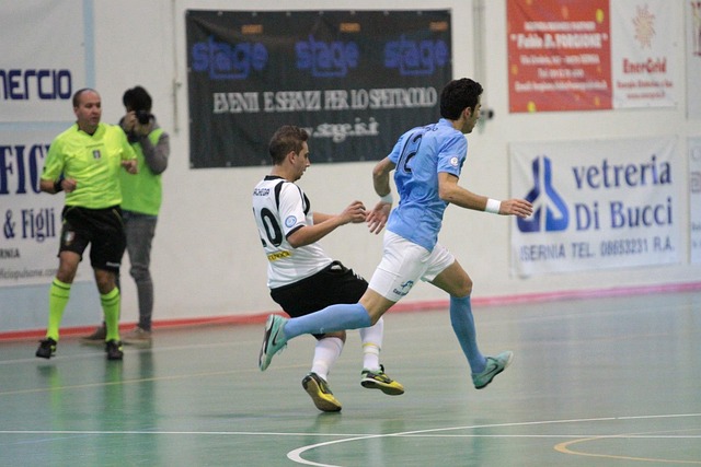 支球队的进 支球队的进